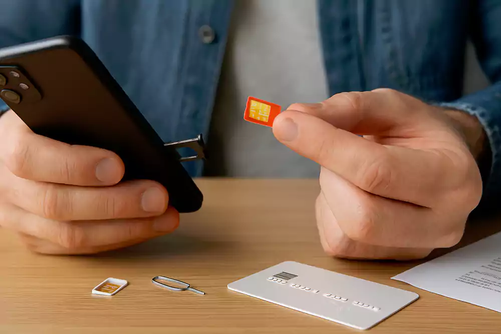 ممنوعیت تعویض خط تلفن همراه کمتر از یک ماه قبل از تاریخ درخواست وام